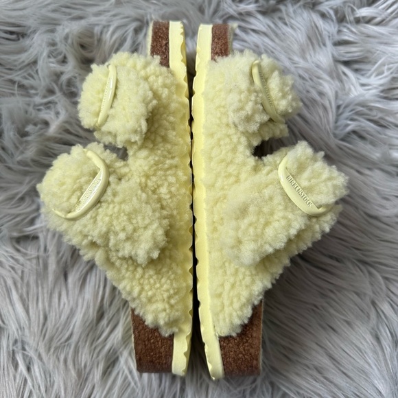 BIRKENSTOCK Arizona Big Buckle Teddy in Popcorn Yellow NWOB Size EU 38 US 7 - Picture 10 of 14